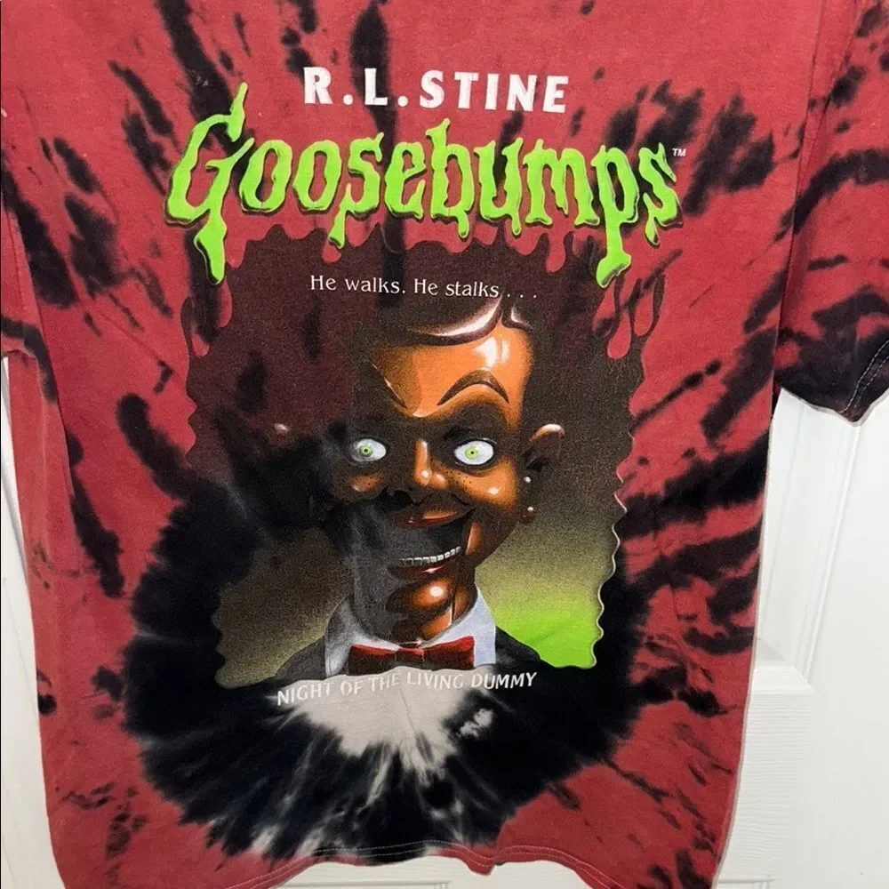 Goosebumps Red and Black Tie-Dye T-Shirt - Picture 2 of 8